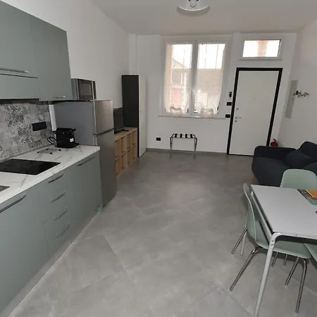 Apartment Emilio- Migliarina Station